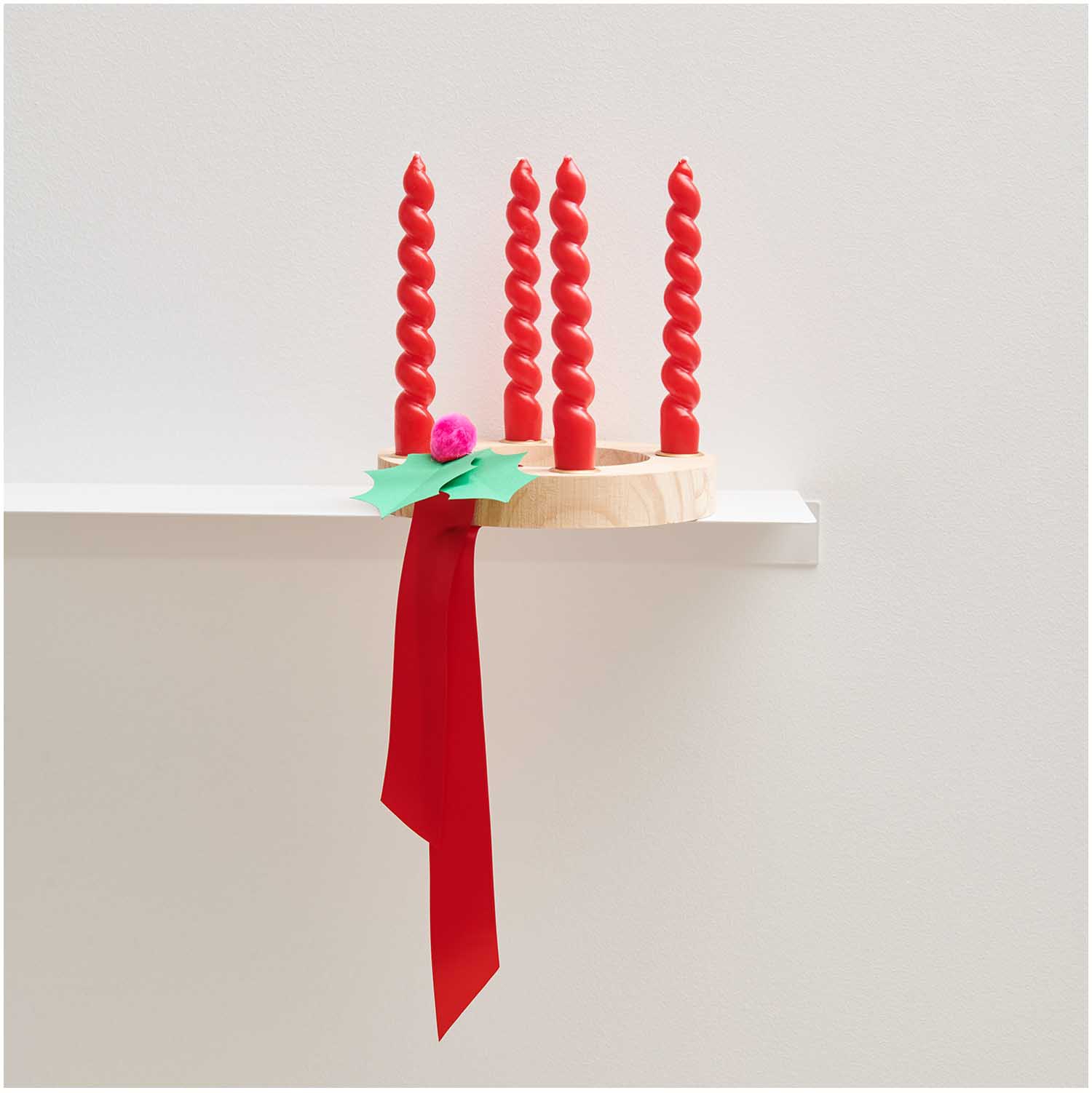 Spiralkerze - Koralle Ø 2,4cm Spiralkerze - Koralle Ø 2,4cm