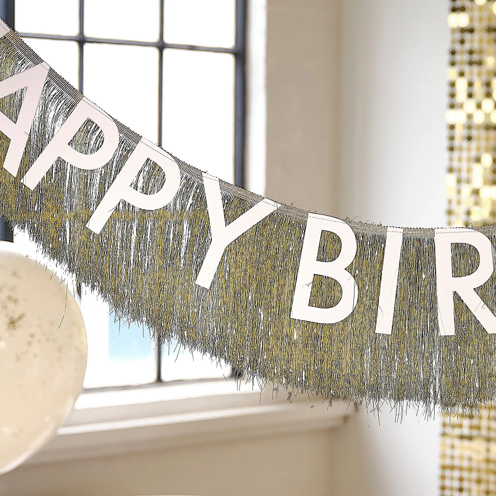 Girlande mit Fransen "Happy Birthday"