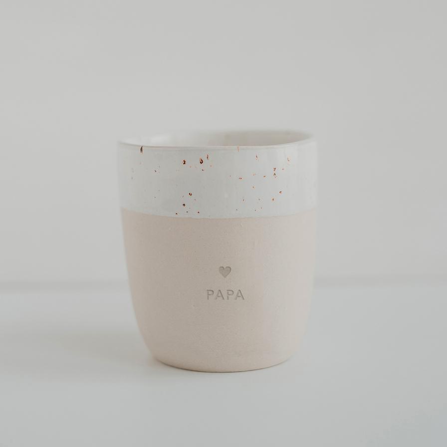 Eulenschnitt - Steingut-Becher "Papa" Eulenschnitt - Steingut-Becher "Papa"