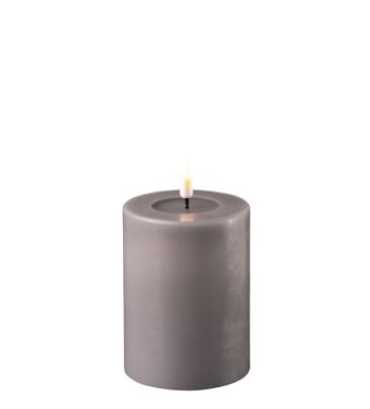 Deluxe - LED Stumpenkerzen Grau 7,5 Øx10 cm