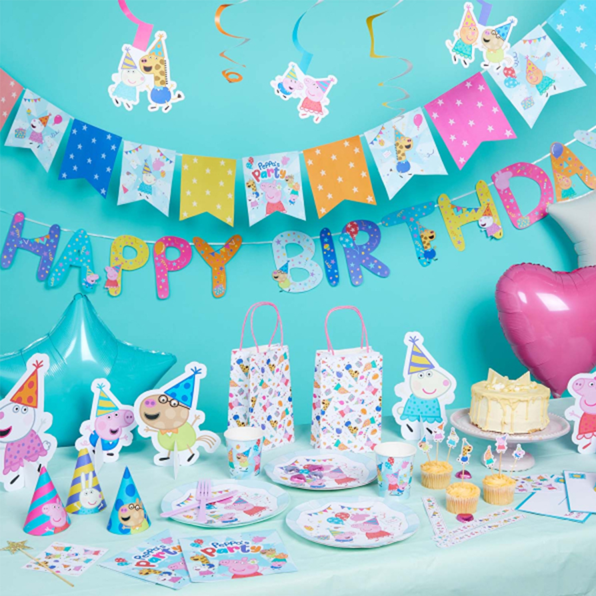 2d8382dea26d46c42d2d28e13fd467ee5564020e 16 Servietten "Peppa´s Party"