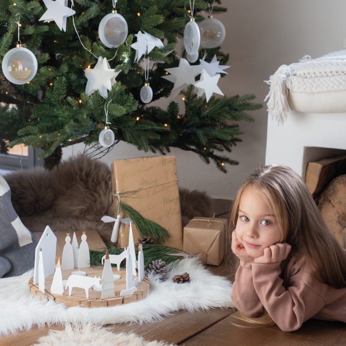 Räder Design - Xmas Lichtobjekt rund "Krippe"