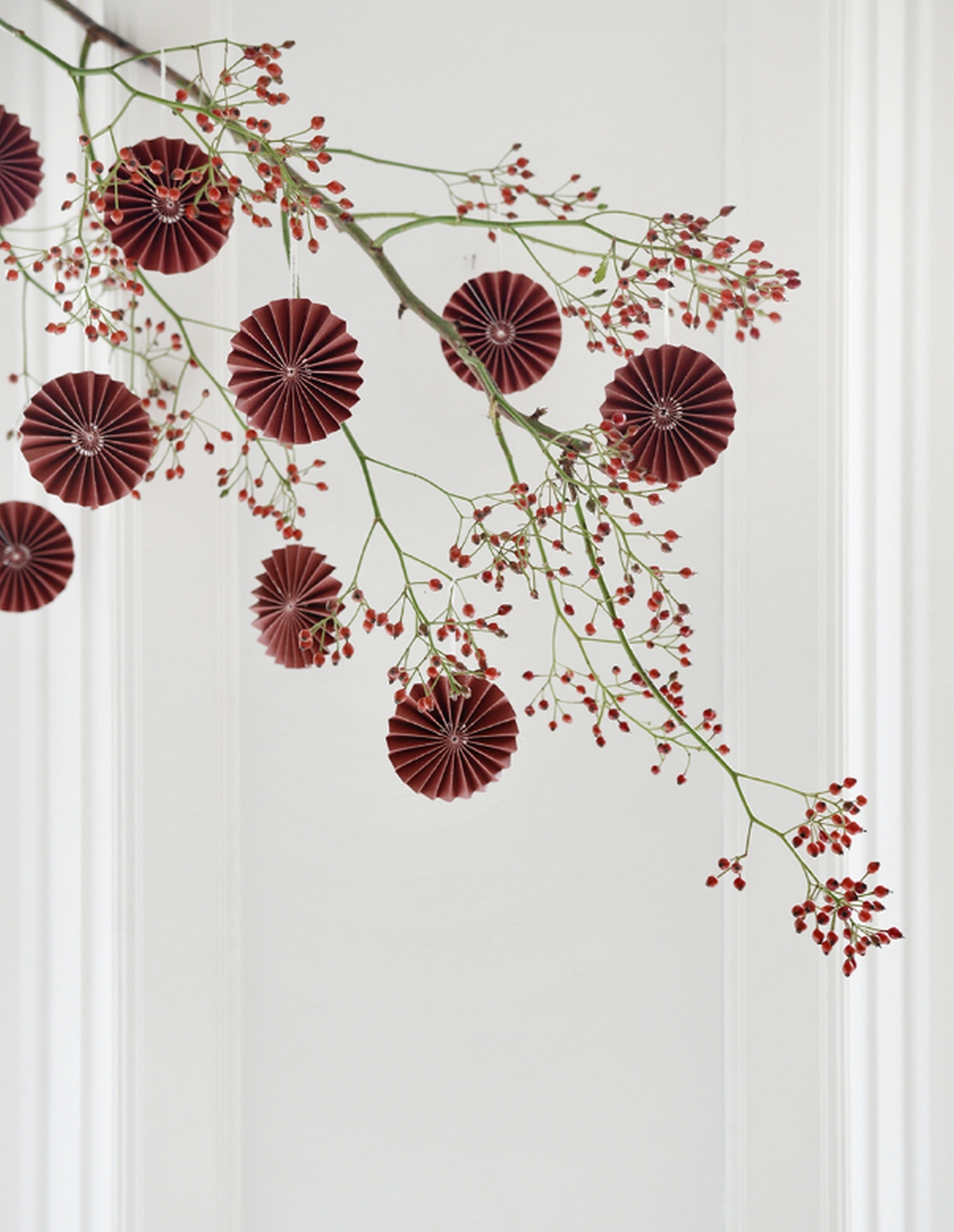 10 Papier Ornamente - Dunkelrot