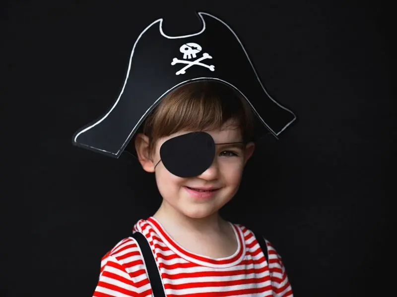 Piratenhut mit Augenklappe