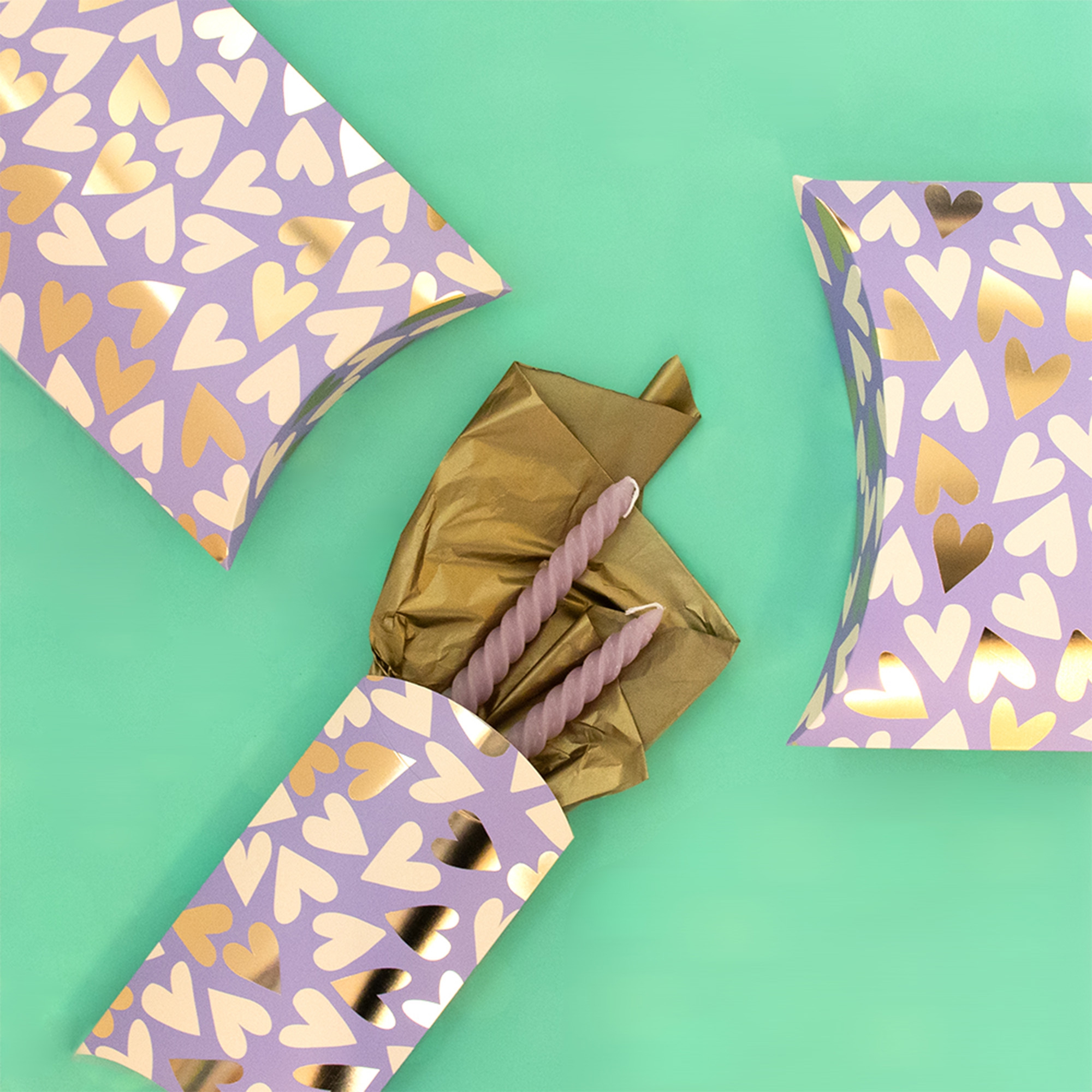 Geschenkschachtel L "Herzen" Lila Geschenkschachtel L "Herzen" Lila