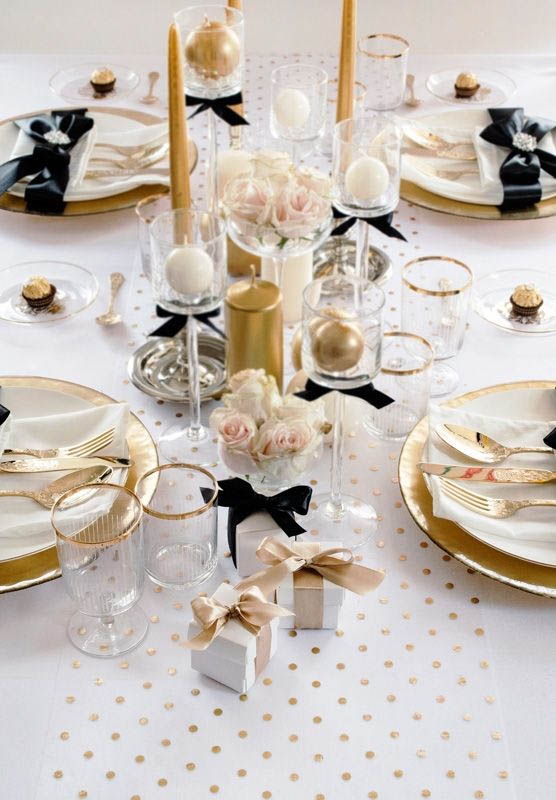 Organza Tischläufer Polka Dots Gold Organza Tischläufer Polka Dots Gold