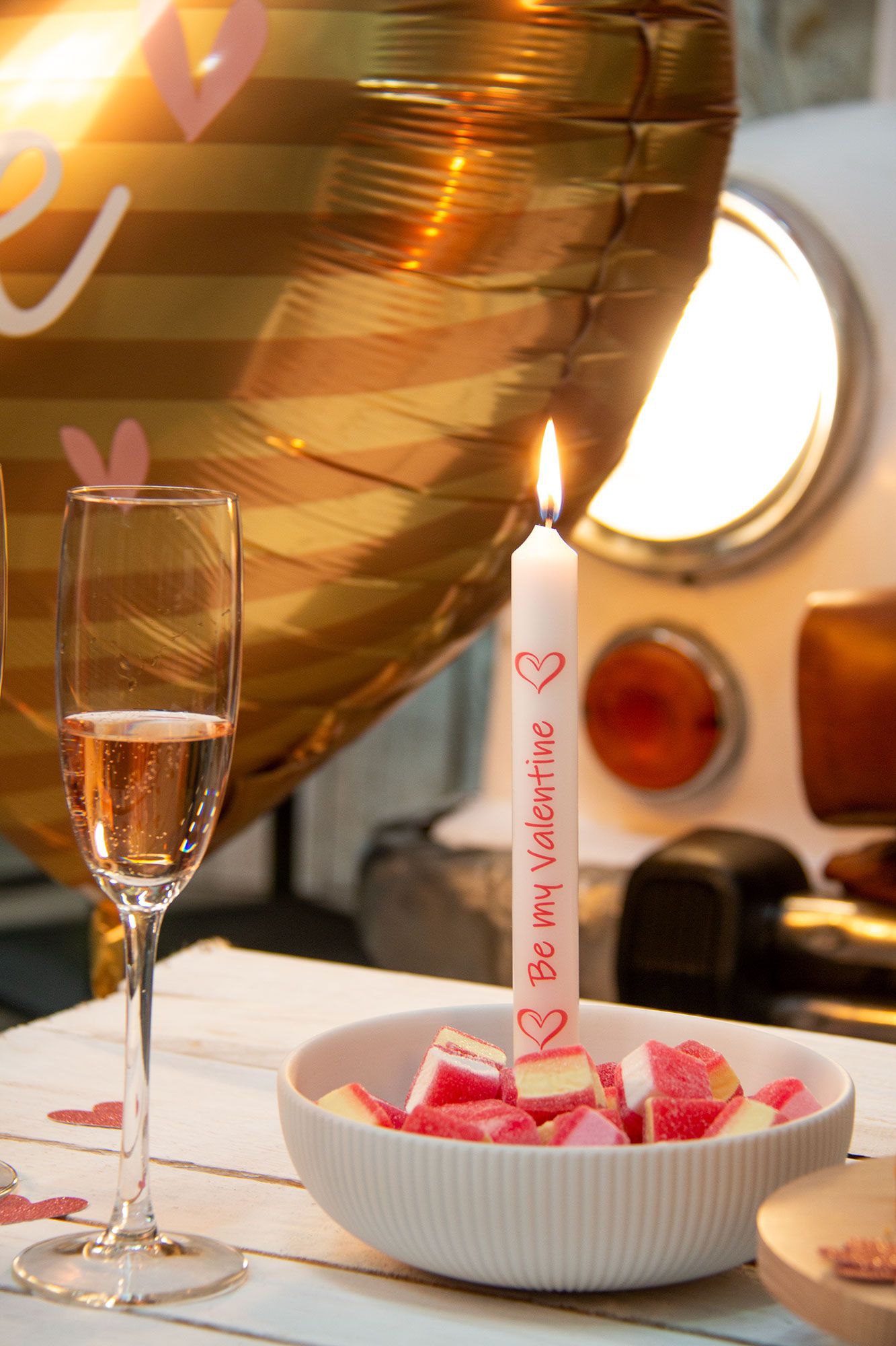 Stabkerze Weiß "Be my Valentine"