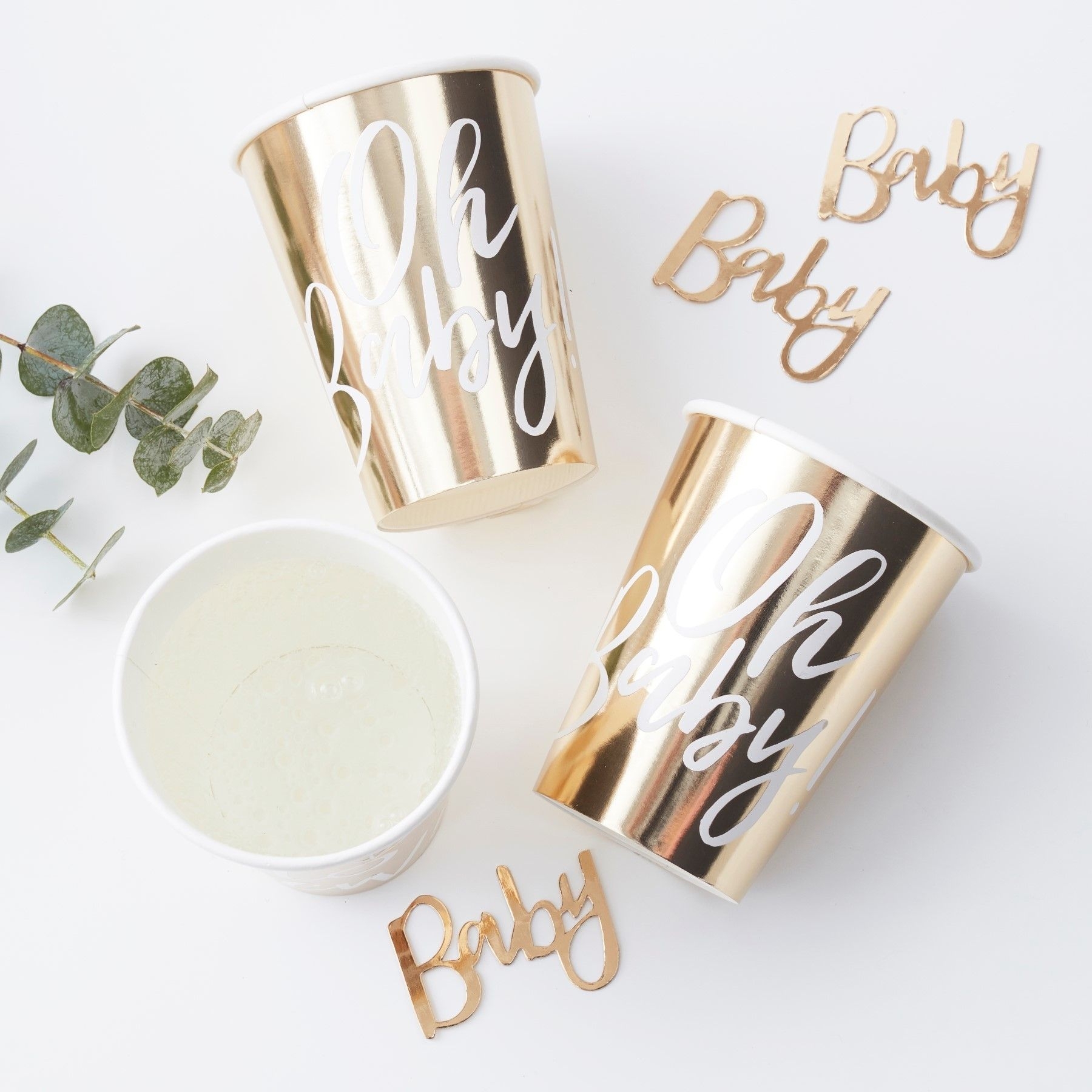 Oh Baby! - 8 Goldene Pappbecher Oh Baby! - 8 Goldene Pappbecher