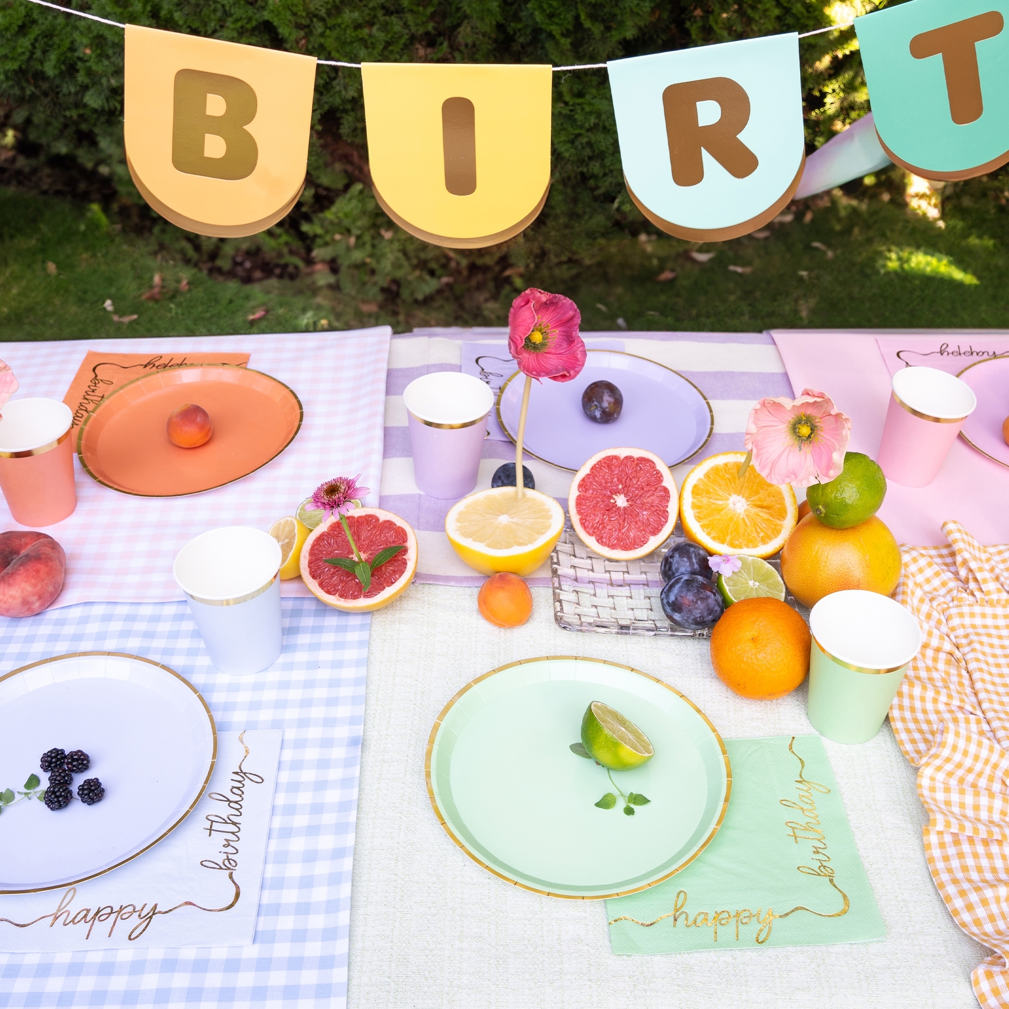 12 Servietten "Happy Birthday" Bunt Leute, Tasse, Teller, Grapefruit, Lustig