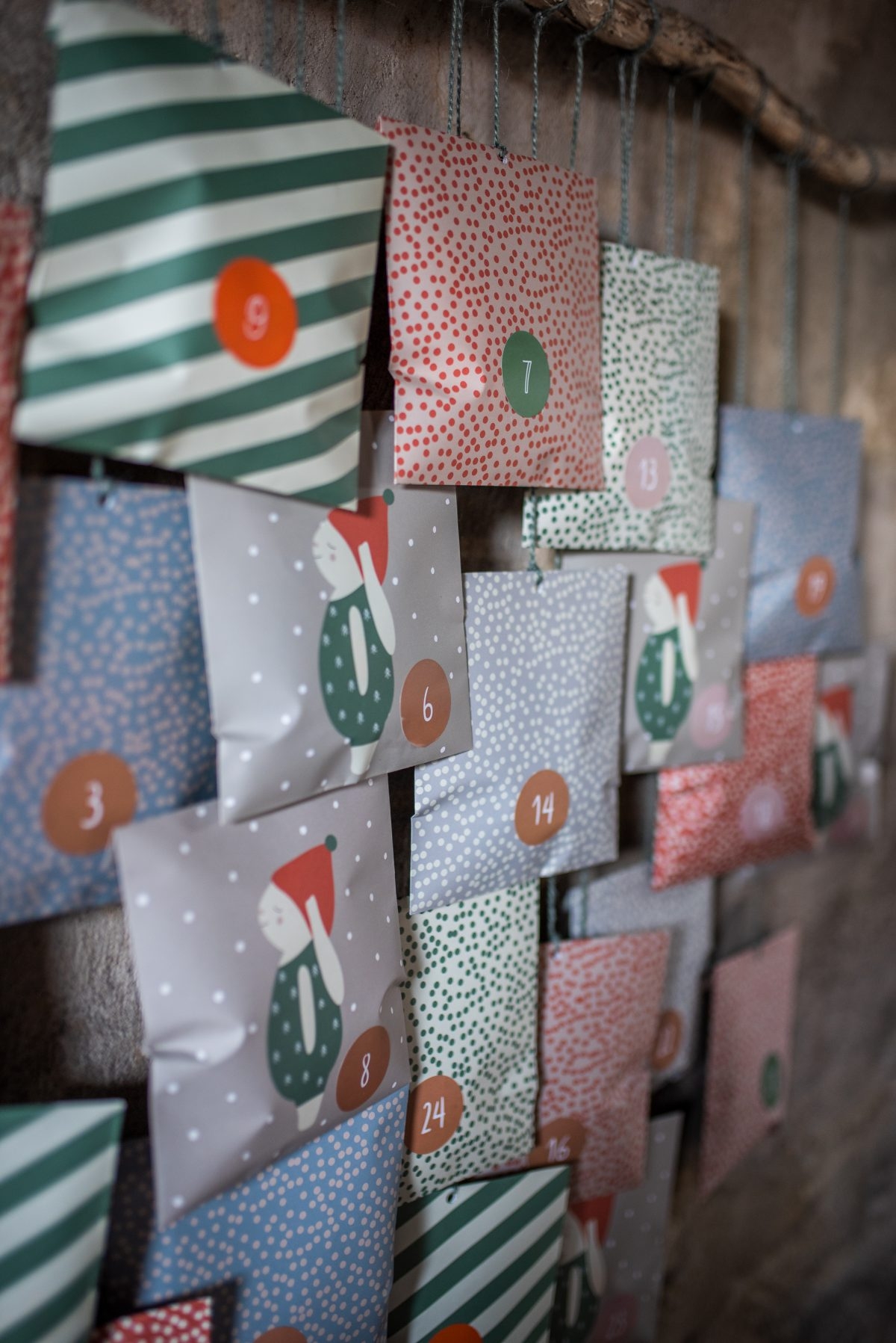 Geschenk- und Adventskalendertütchen "Hase blau" Geschenk- und Adventskalendertütchen "Hase blau"