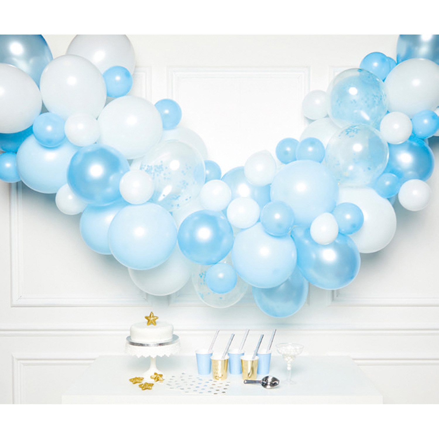 DIY Ballongirlande zum selberbauen - Blau / Weiß