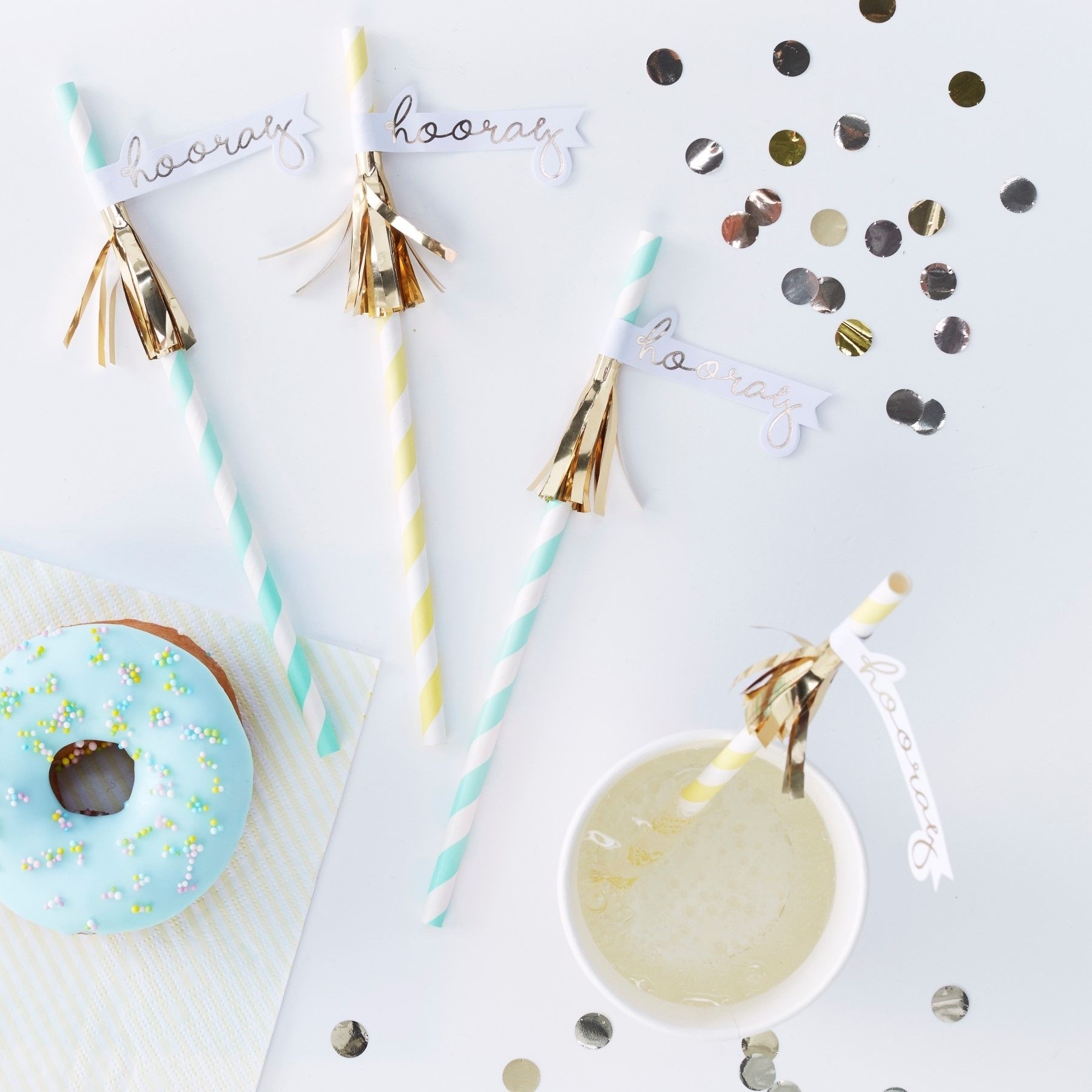 Pick & Mix - 16 "hooray" Tassel-Papierstrohhalme
