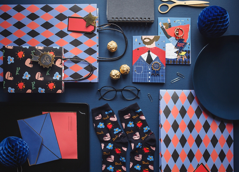 Grußkarte "Super Hero" mit Schlüsselanhänger Grußkarte "Super Hero" mit Schlüsselanhänger