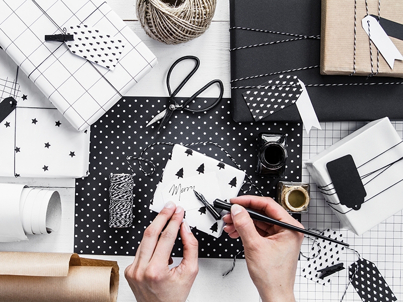 Geschenkanhänger Weihnachtsbaum Schwarz & Weiß Geschenkanhänger Weihnachtsbaum Schwarz & Weiß