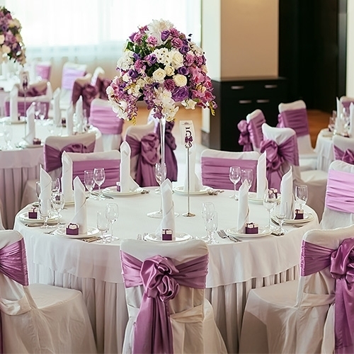 fed43cd09a2f6875c2b7cb6af6f61cf08a30f2ed Drinnen, Gabel, Halle, Lustig, Teller