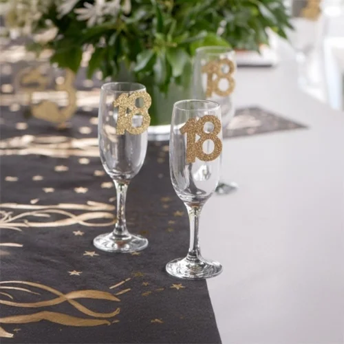 champagne flute, gläser, gold glitter, party decor, hochzeits tischdeko