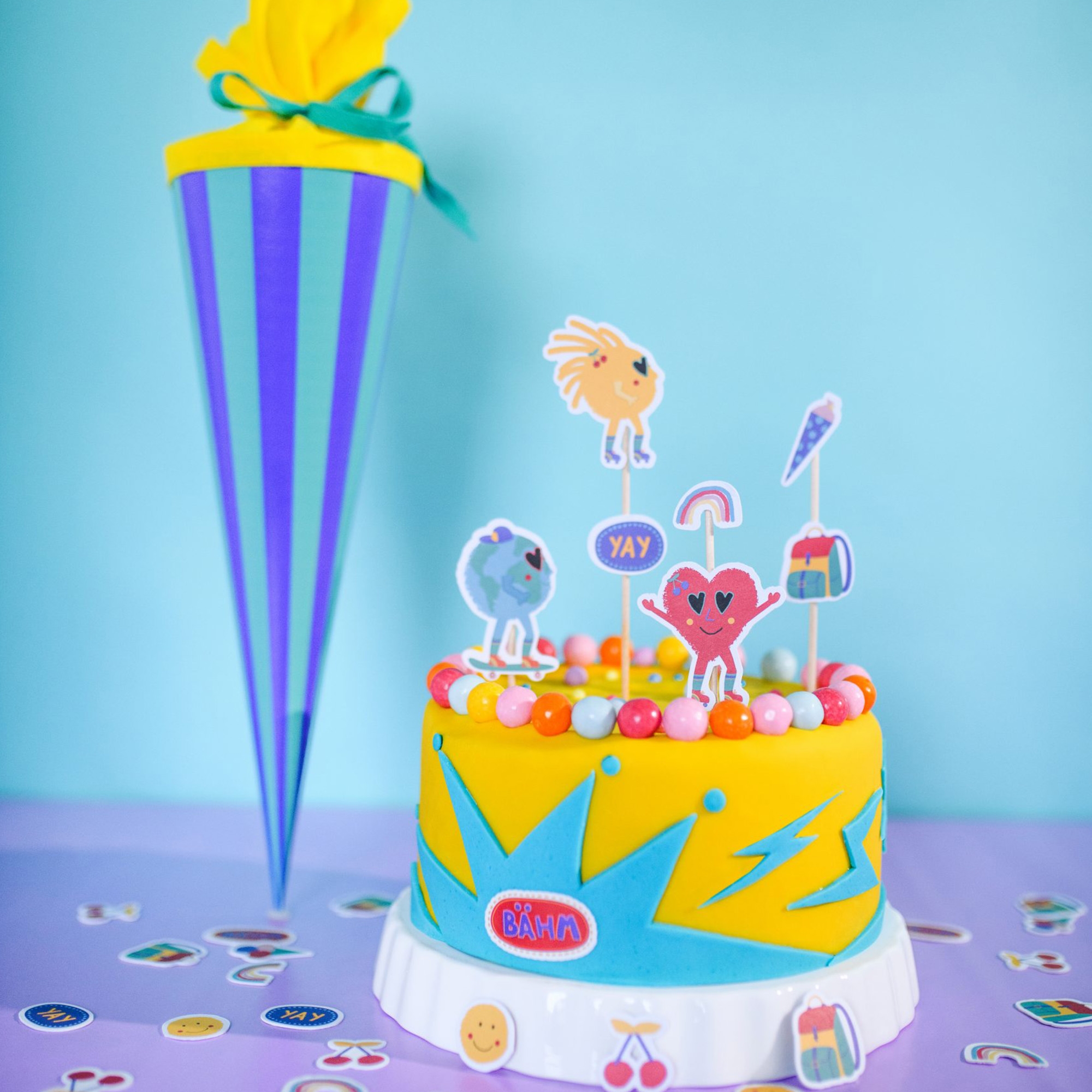 Einschulung - Tortendeko "Sunny & Friends" Einschulung - Tortendeko "Sunny & Friends"