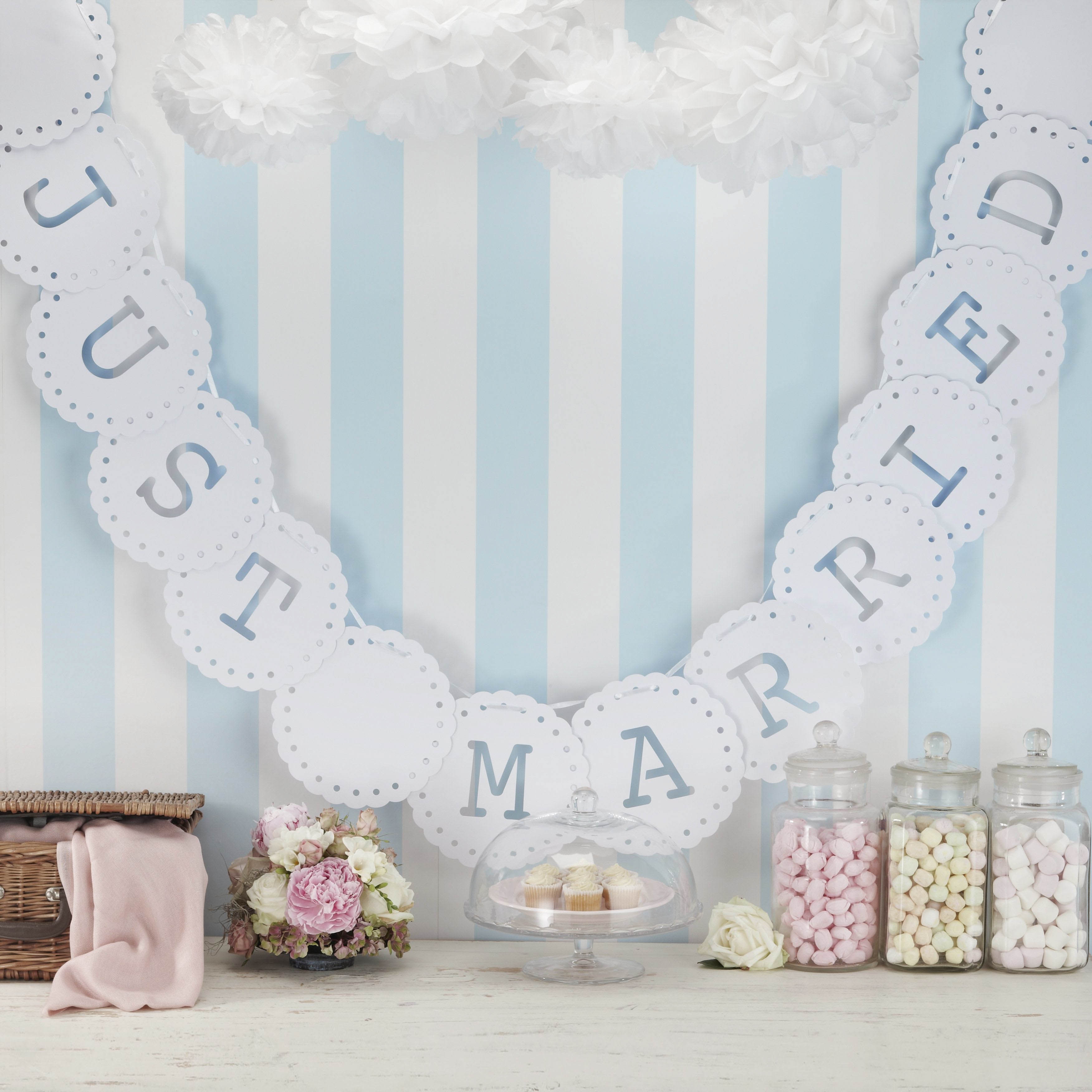 Vintage Lace - Just Married Girlande