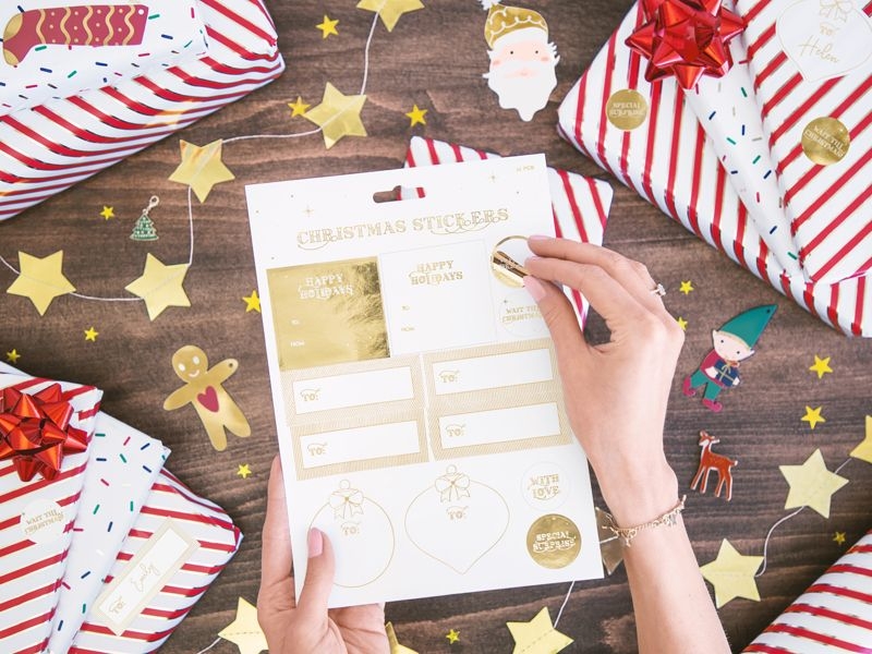 12 Geschenkanhänger "Weihnachtsmann und Co." 12 Geschenkanhänger "Weihnachtsmann und Co."