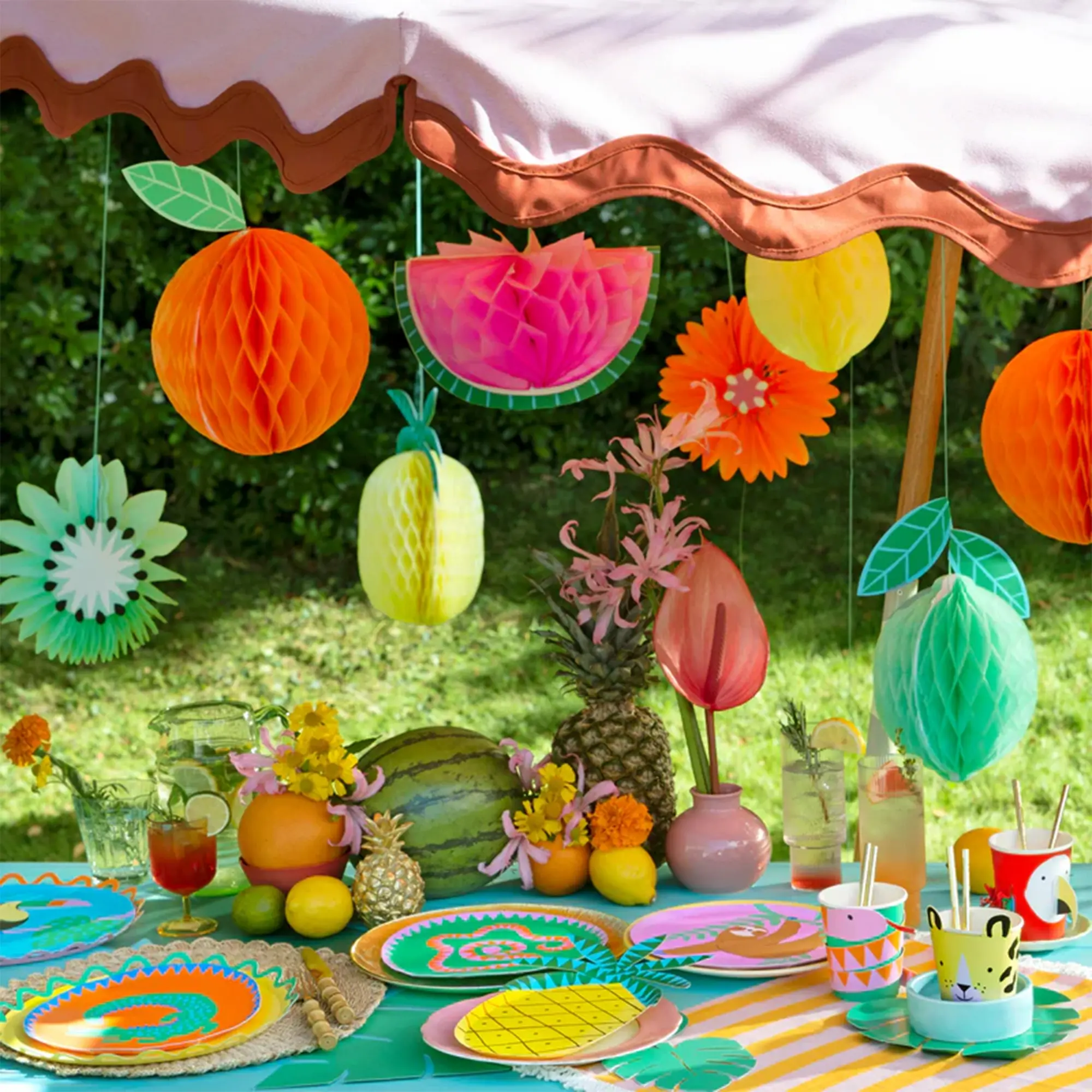 party Dekor, hängende Dekorationen, Früchte-Thema, Tafelgeschirr, bunte Party