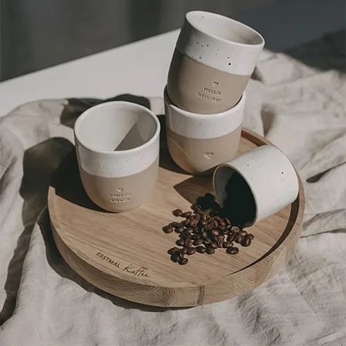 Kaffeetassen, Keramikbecher, Steinzeug, Filterkaffee, Holztablett