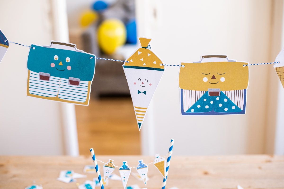 Girlande zur Einschulung "Schultüten und Schulranzen" Girlande zur Einschulung "Schultüten und Schulranzen"