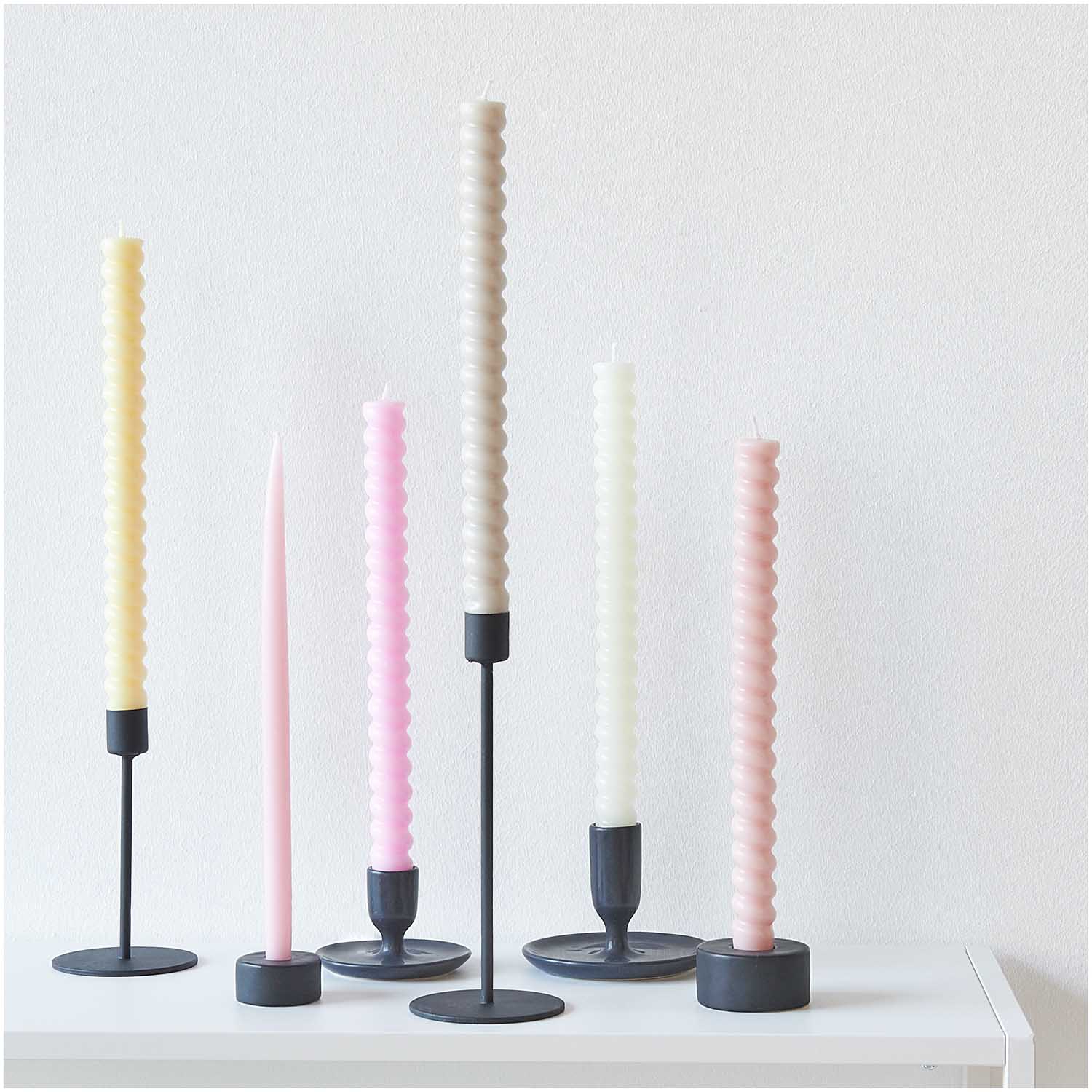 Stielkerzenhalter aus Keramik- groß, Schwarz Stielkerzenhalter aus Keramik- groß, Schwarz