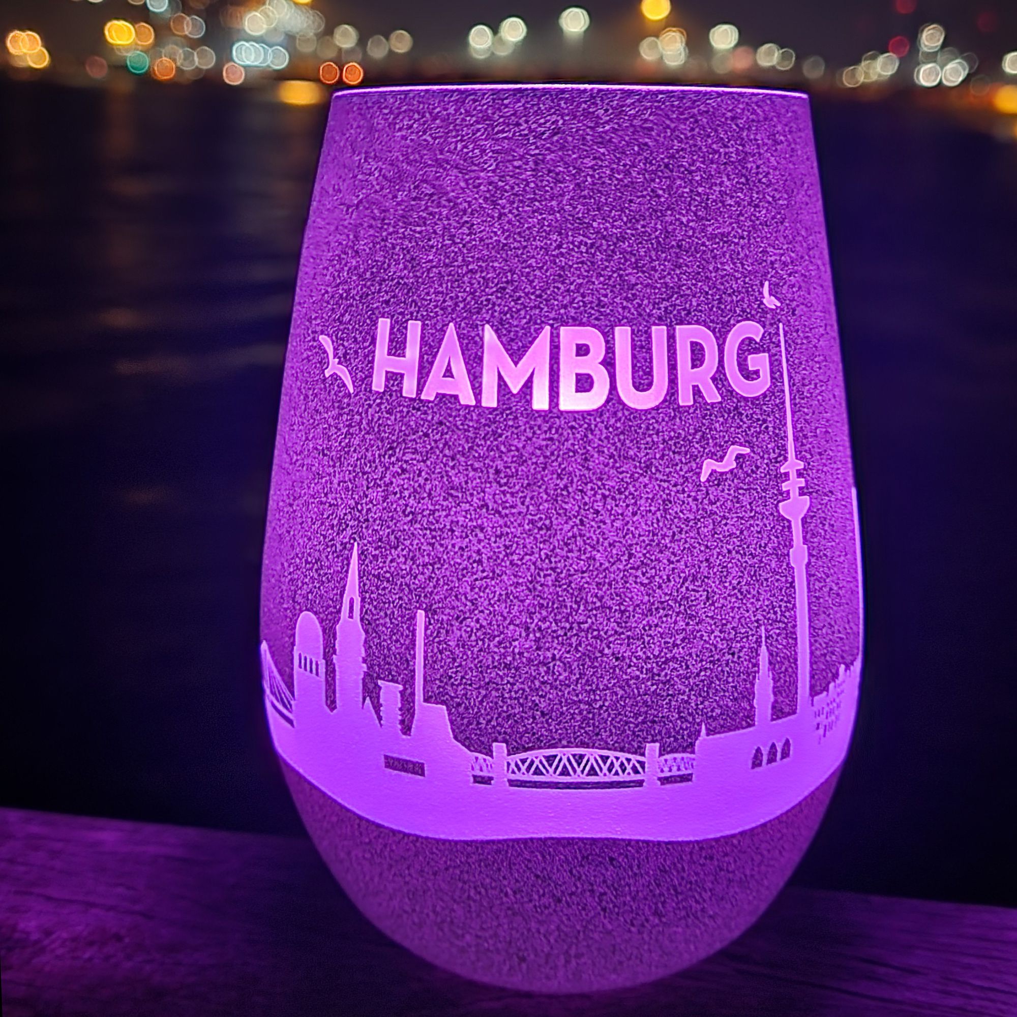 Windlicht Skyline Hamburg Weiß/Bronze Windlicht Skyline Hamburg Weiß/Bronze