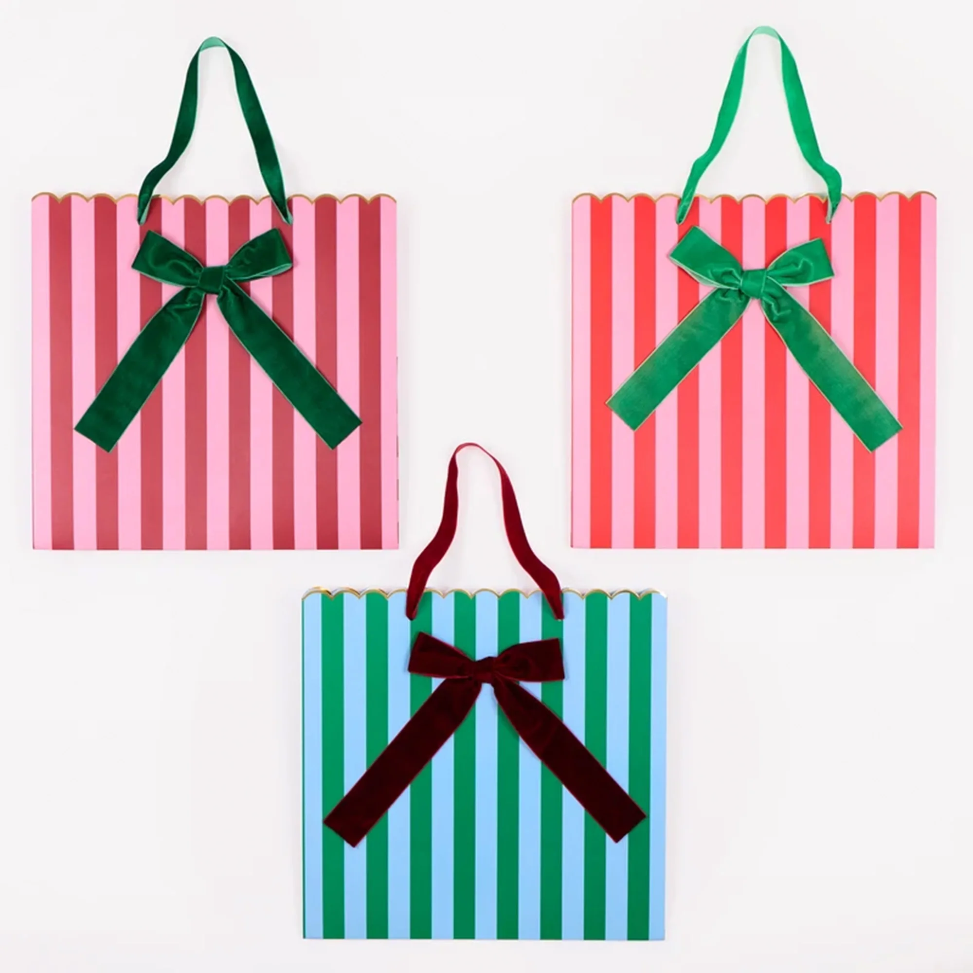 geschenktüte, streifenmuster, bunte tasche, band, grün-rot-blau