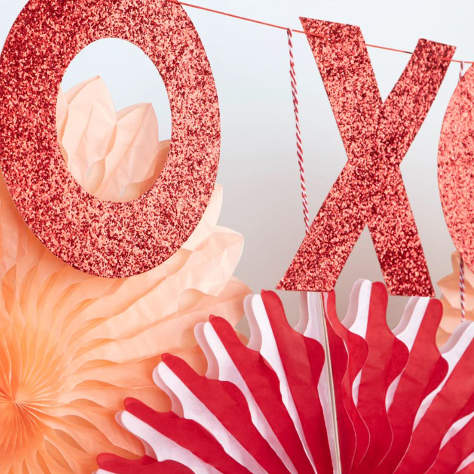 Meri Meri - XoXo Herzen Girlande, 1,8 m Meri Meri - XoXo Herzen Girlande, 1,8 m