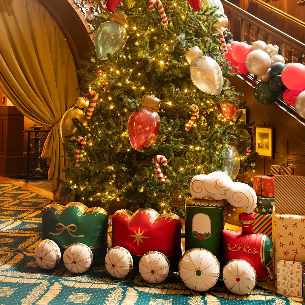 Folienballon "Weihnachtszug XXL" zur Luftbefüllung 221x96cm