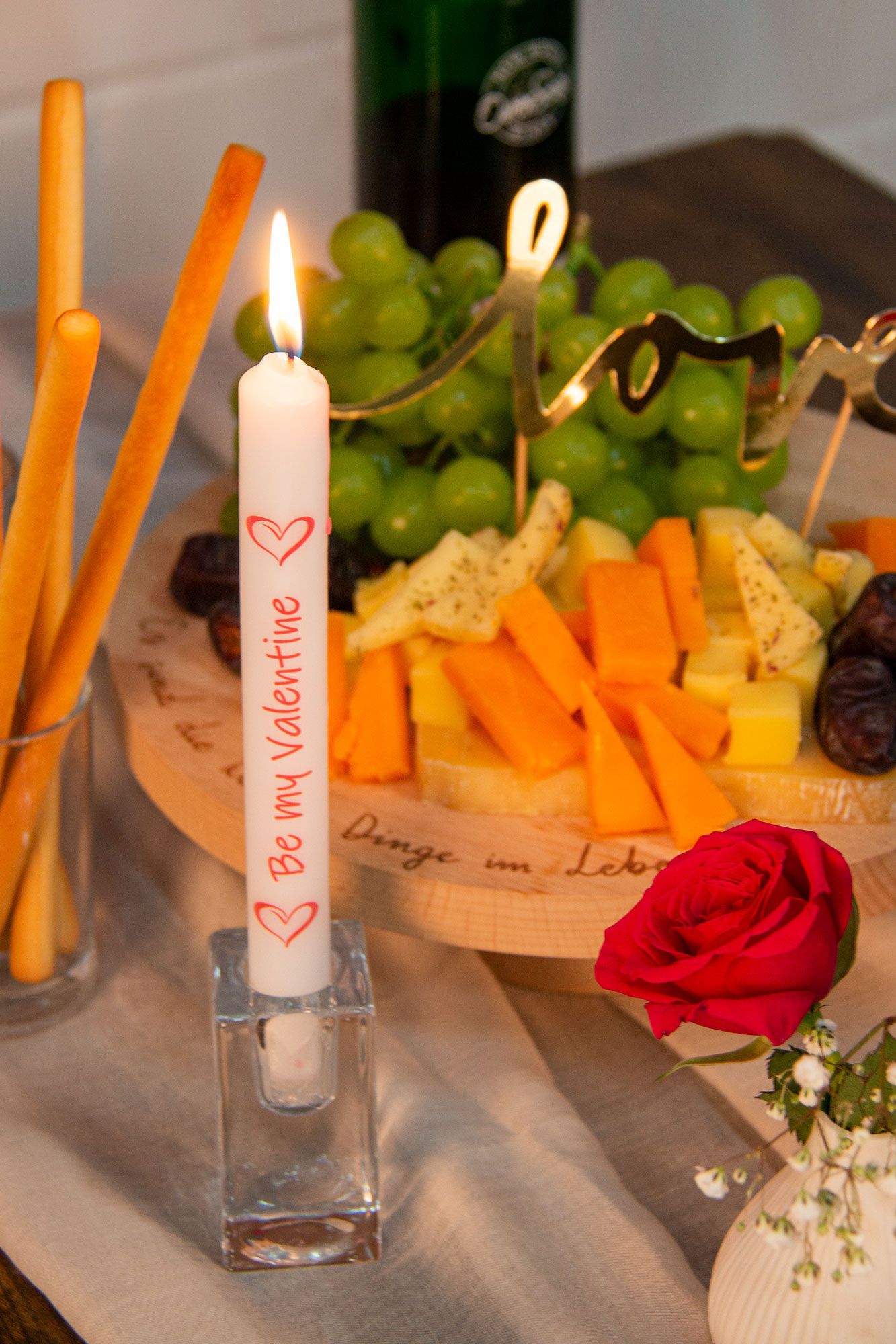 Stabkerze Weiß "Be my Valentine"