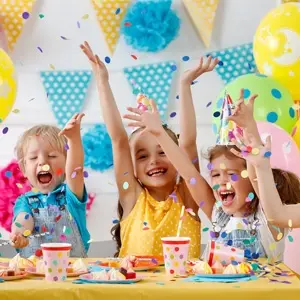 Kinderparty, PartyDekoration, Konfetti, Pappteller, Ballons