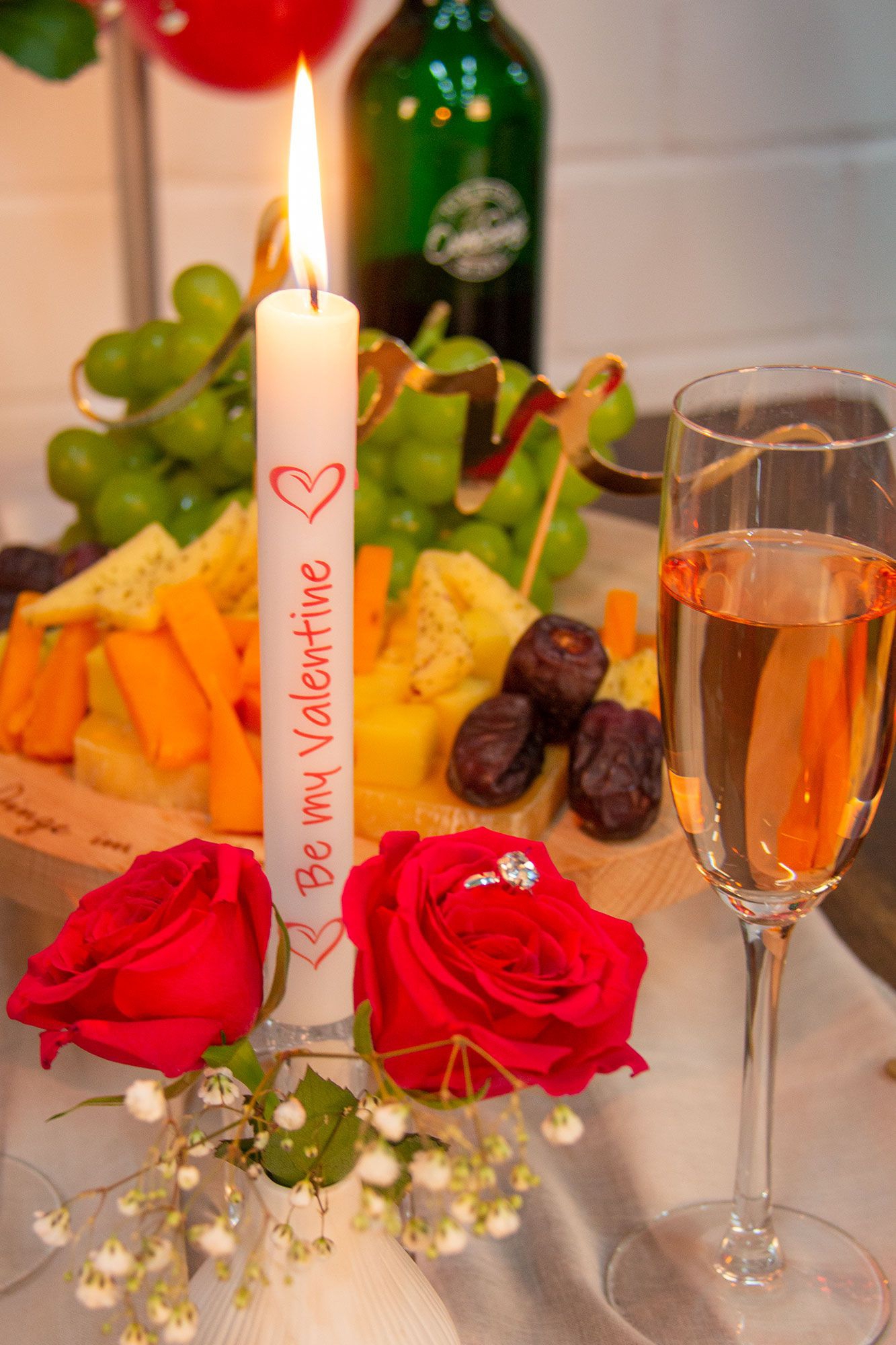 Stabkerze Weiß "Be my Valentine"