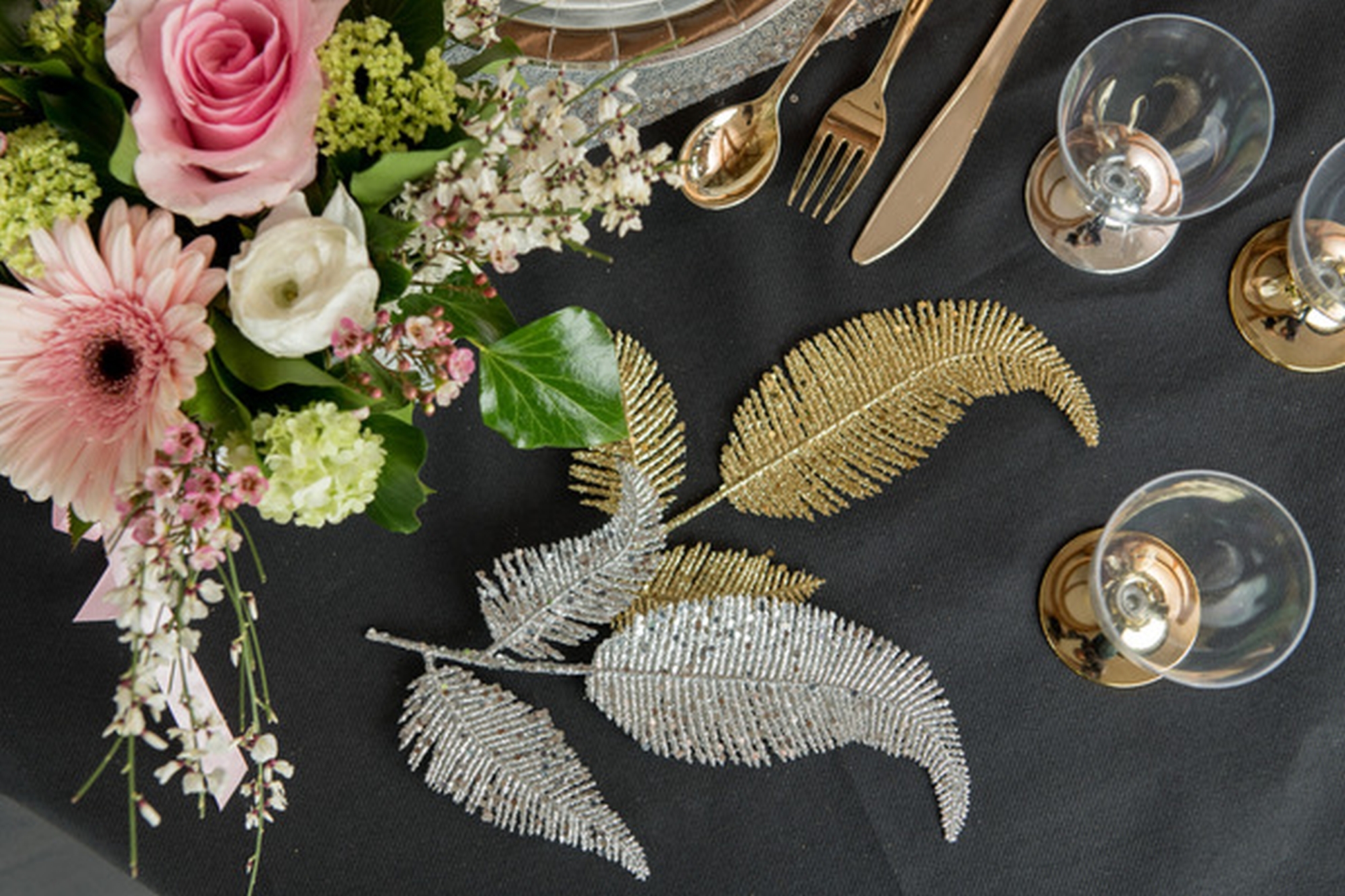 Silber - gefächertes Palmenblatt Silber - gefächertes Palmenblatt