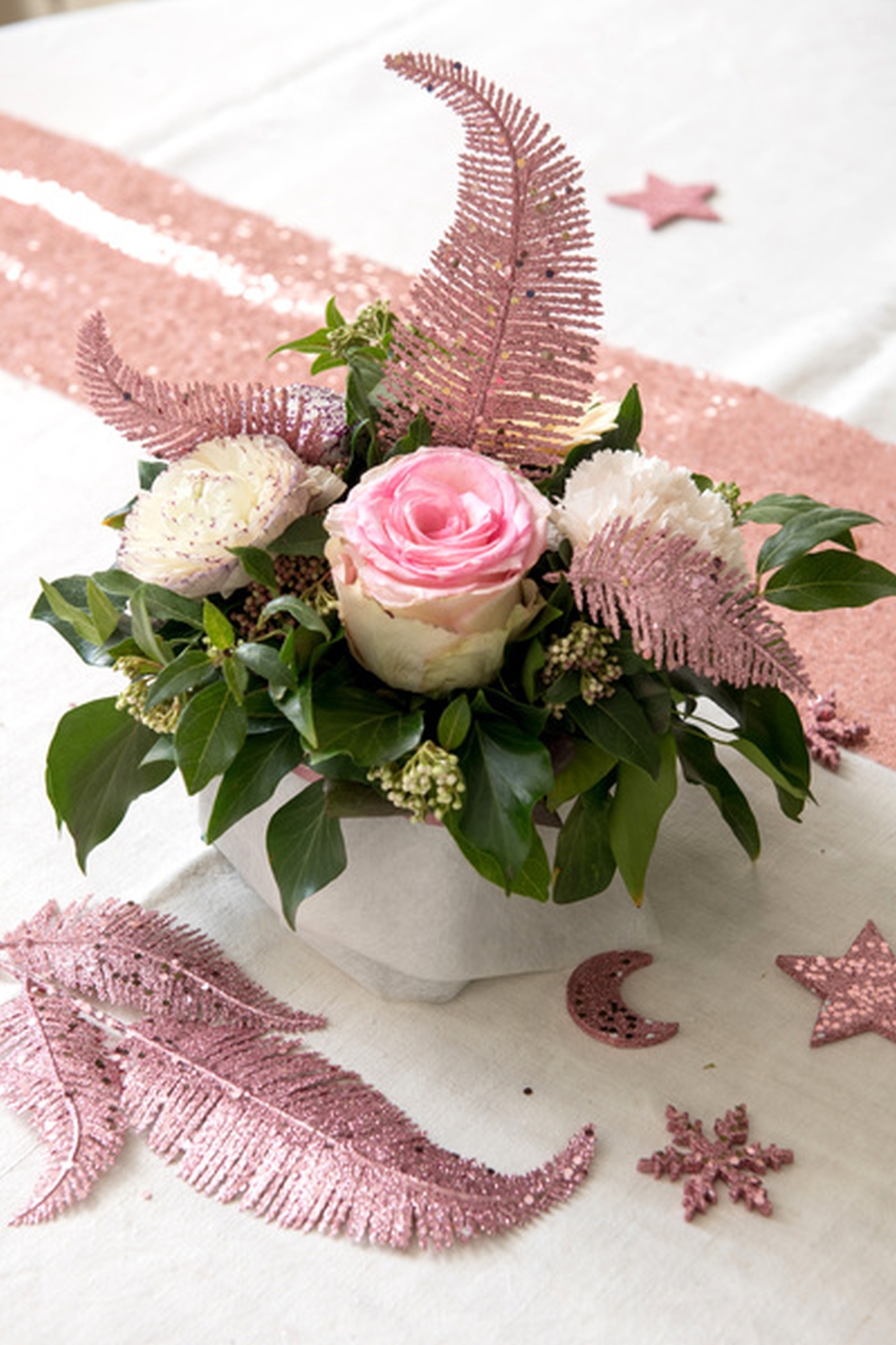 Roségold - gefÀchertes Palmenblatt Roségold - gefÀchertes Palmenblatt