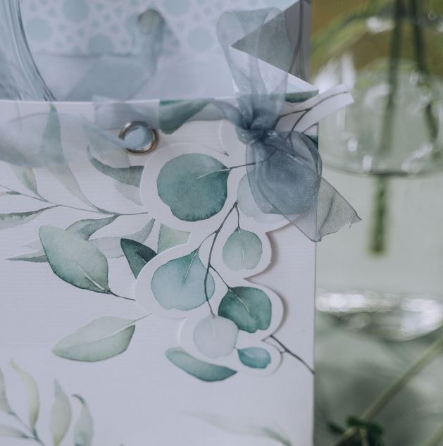 Geschenktasche "Eucalyptus und Co", Mint/Weiß