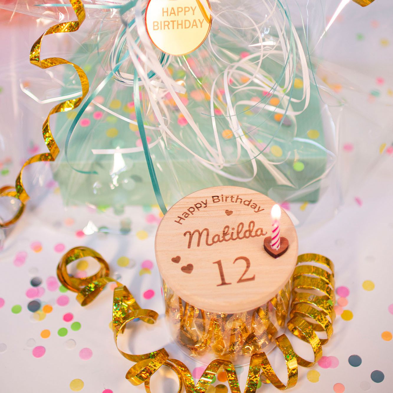 Geschenkglas Happy Birthday mit Herzen