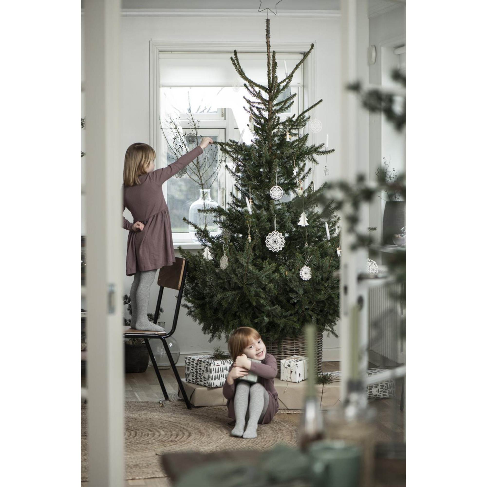 IB Laursen - Scherenschnitt "Blume in der Mitte", Ocker IB Laursen - Scherenschnitt "Blume in der Mitte", Ocker