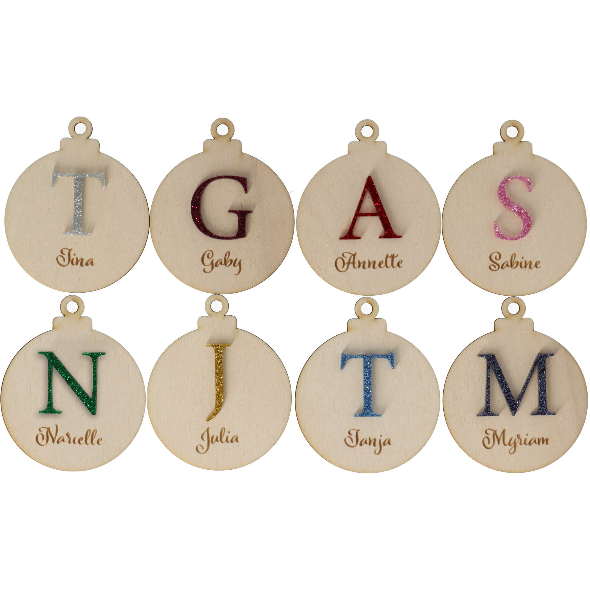 Holzpostkarte mit personalisierter Weihnachtskugel Holzpostkarte mit personalisierter Weihnachtskugel