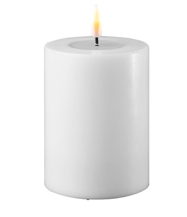 Deluxe - LED Stumpenkerzen Weiß 7,5 Øx10 cm
