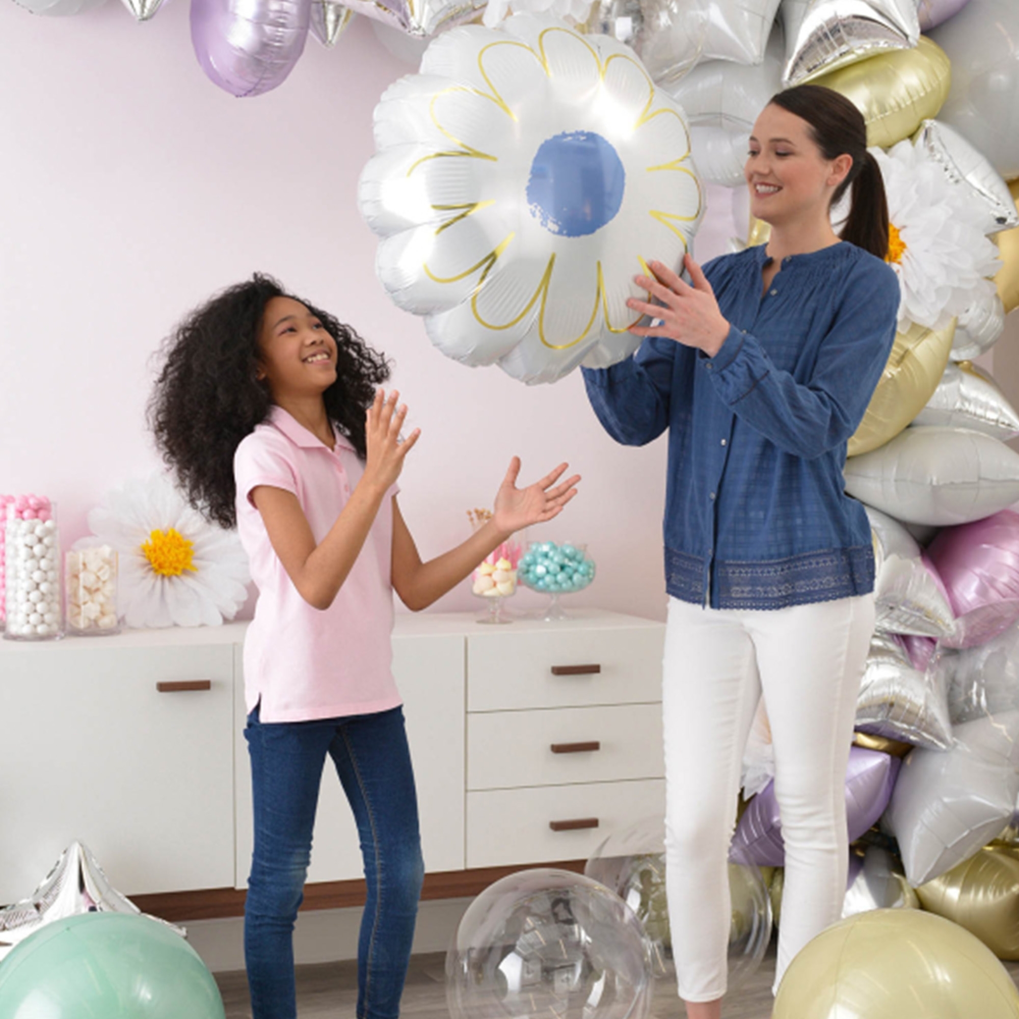 Folienballon "Gänseblümchen" 53 cm Leute, Person, Kleidung, Jeans, Hosen