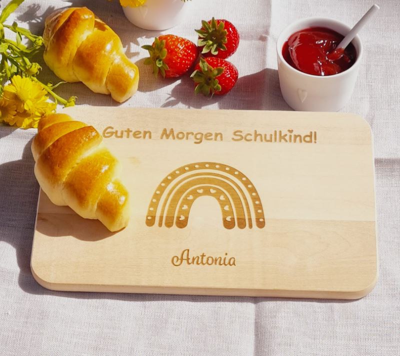Frühstücksbrettchen Guten Morgen Schulkind Regenbogen Herz "Name" 23cm x 15cm x 1cm
