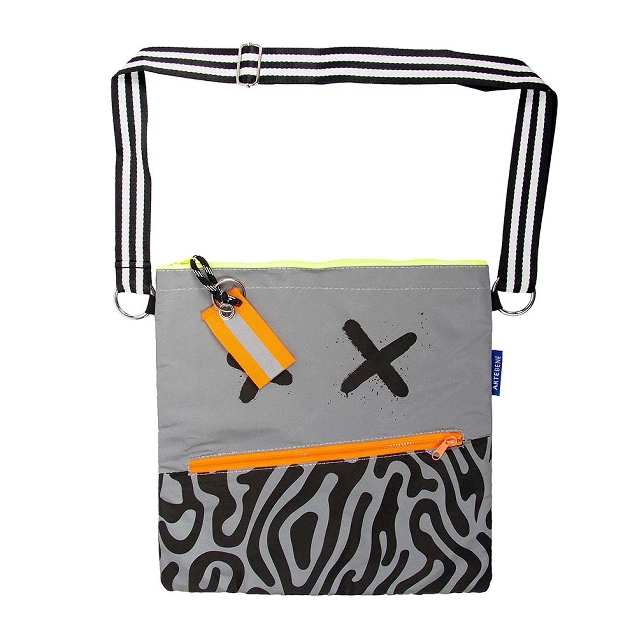 Minibag Crossover reflektierend "Fratze" Minibag Crossover reflektierend "Fratze"