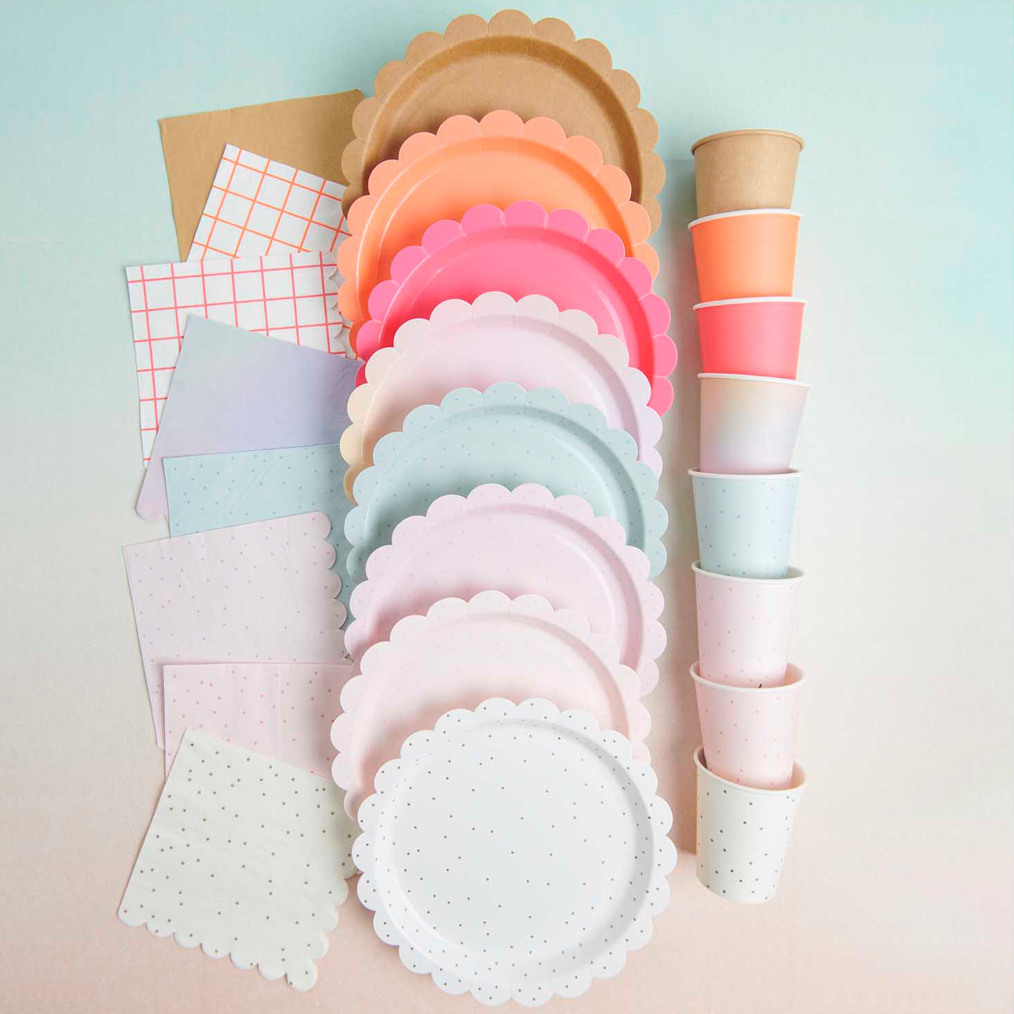 20 Servietten Raster, Weiß/Neon Rot 20 Servietten Raster, Weiß/Neon Rot