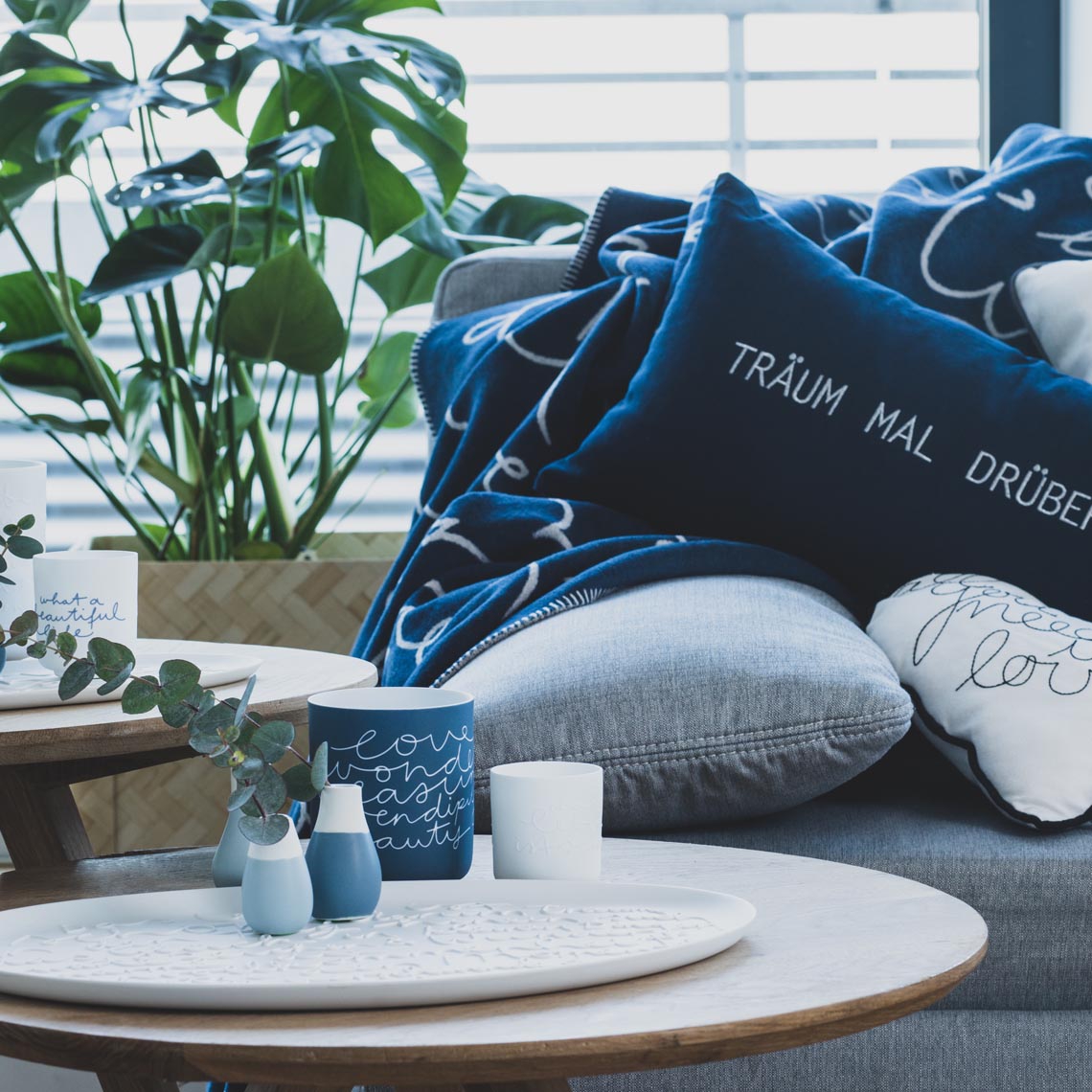 Räder Design - Mini Pastellvasen 4er Set, Blautöne Räder Design - Mini Pastellvasen 4er Set, Blautöne