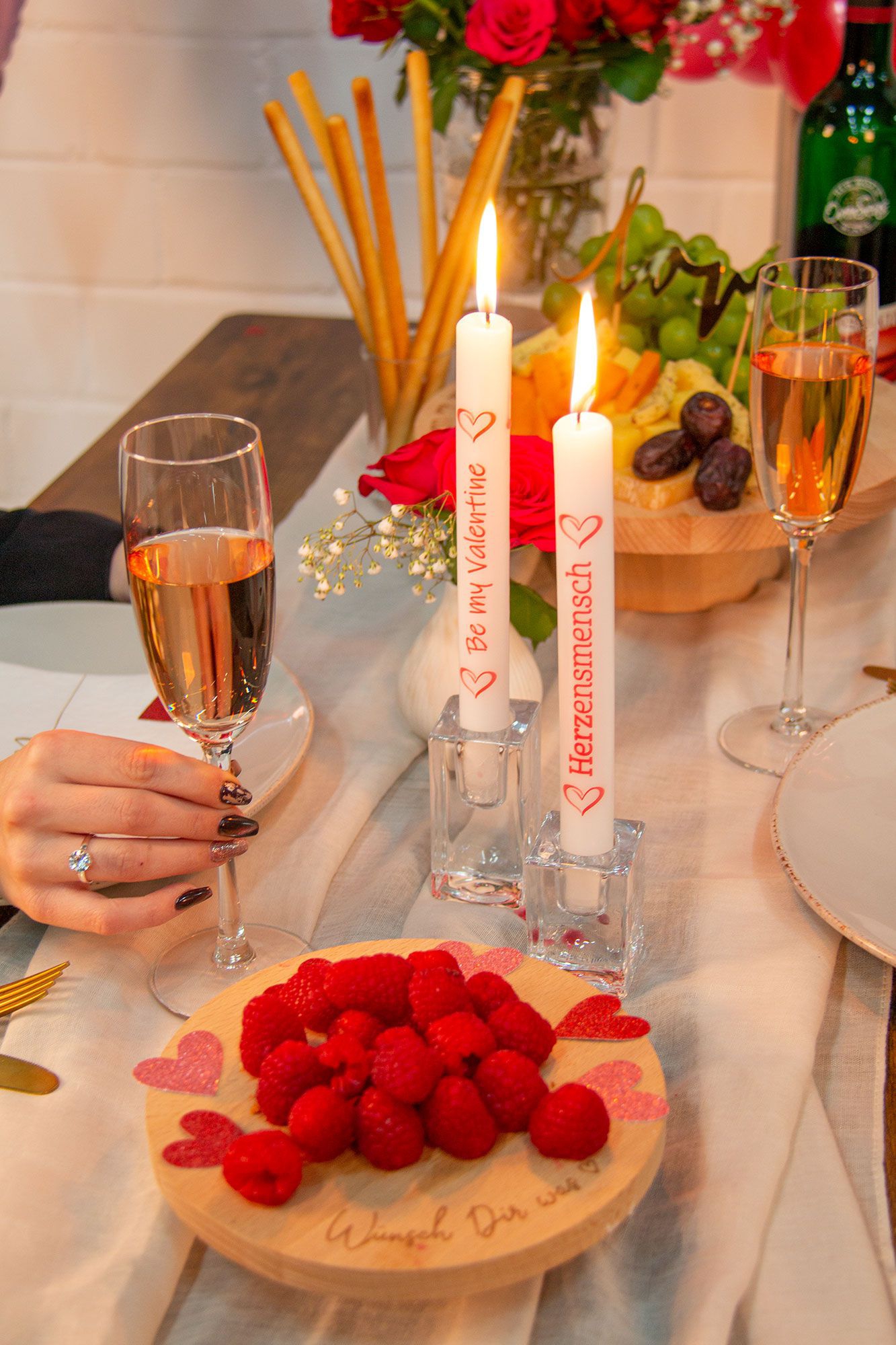 Stabkerze Weiß "Be my Valentine"
