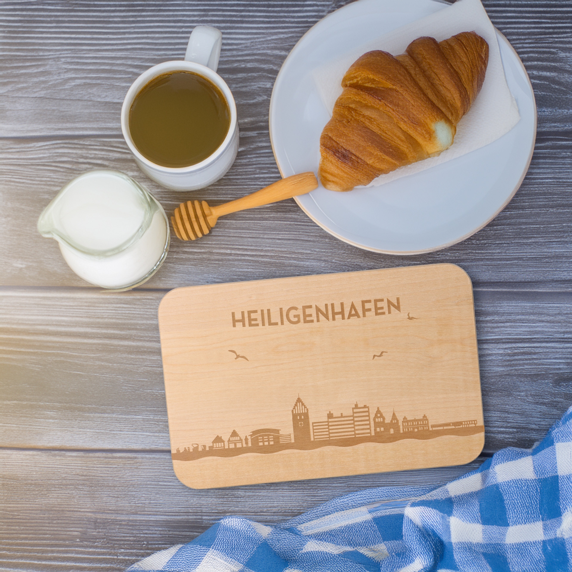 Frühstücksbrett Skyline Heiligenhafen 23cm x 15cm x 1cm Essen, Brot