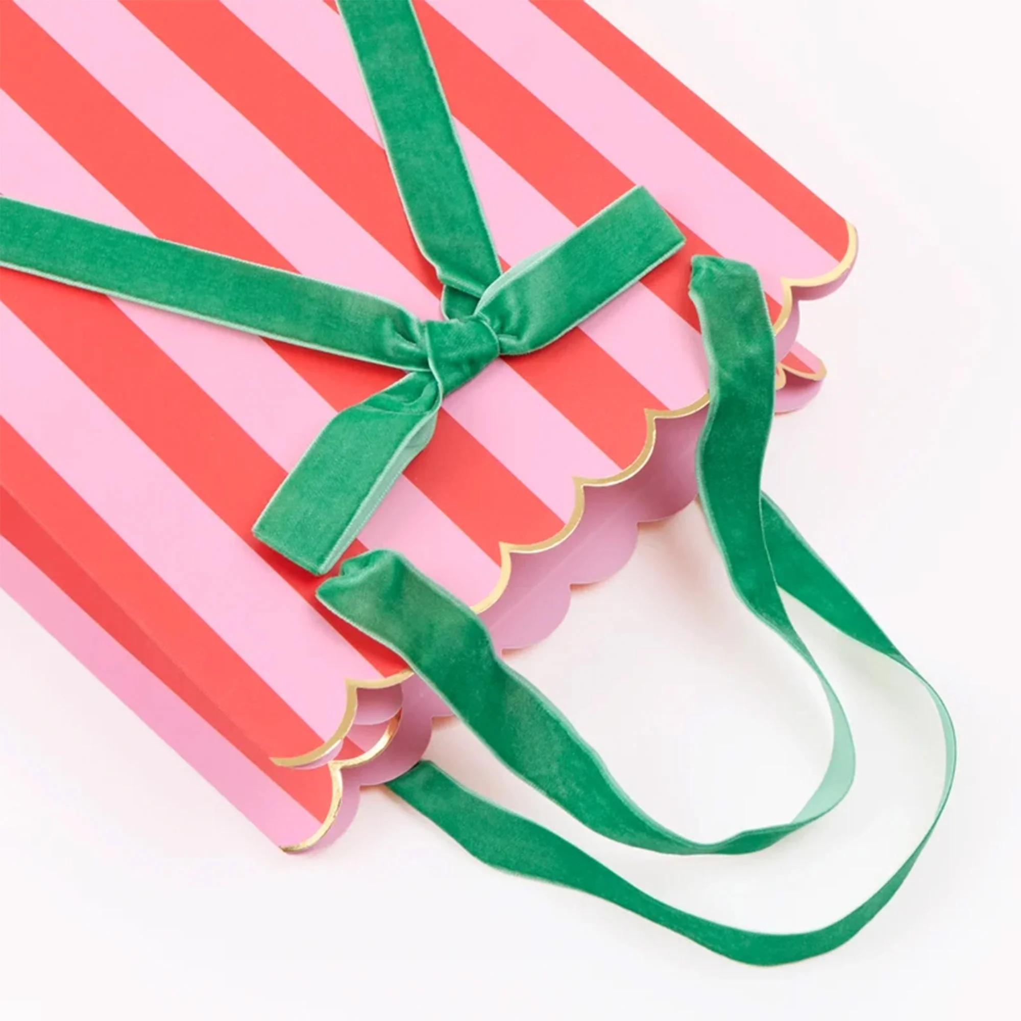 Geschenkbox, Pink-gestreift, Grüne Schleife, Geschenkverpackung, Grüne Bandage