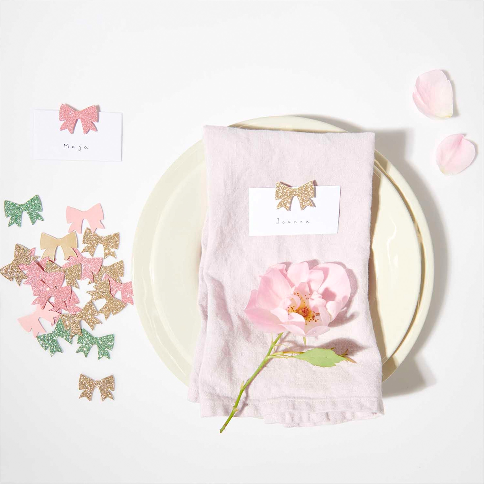 Streudeko Schleifen Gold, 20 g Streudeko Schleifen Gold, 20 g